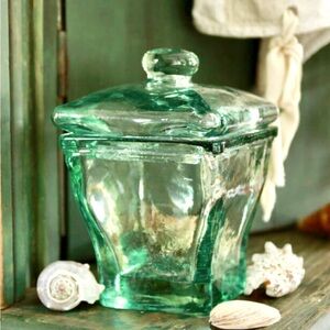 Vintage Recycled Green Glass Lidded Apothecary Jar in Excellent Condition! HEAVY
